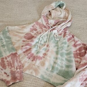 Aeropostale Cropped Tie-Dye Hoodie - NWT - Size XL